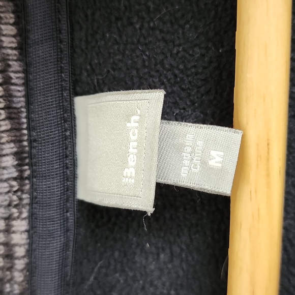 Bench Hoodie Medium Women's - Picture 3 of 5